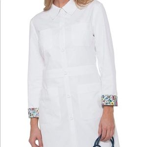 Lab Coat white Modern Like New